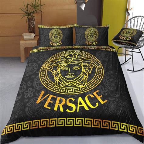 bed sheet versace